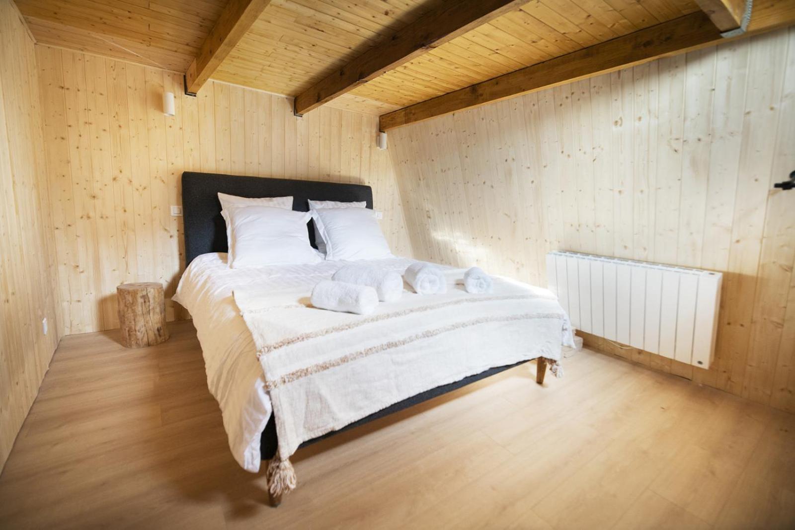 Bel Appartement Type Chalet Avec Balneo Et Jardin Greolieres Ngoại thất bức ảnh