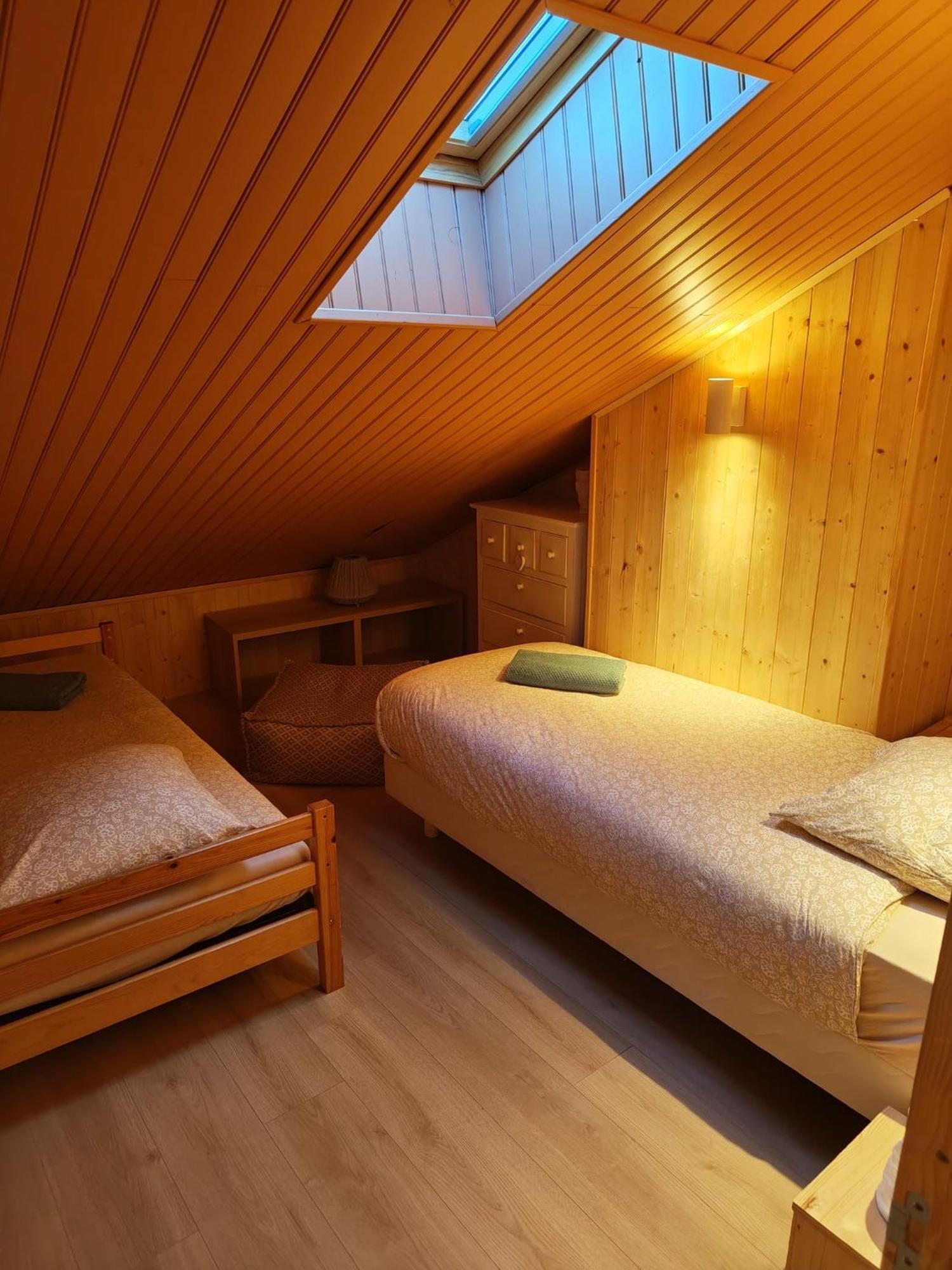 Bel Appartement Type Chalet Avec Balneo Et Jardin Greolieres Ngoại thất bức ảnh